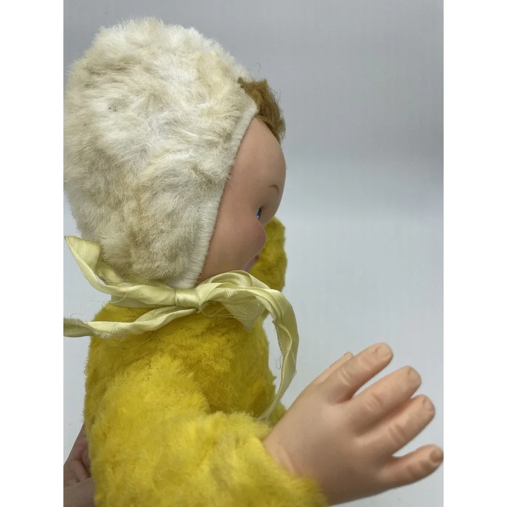 Vintage Rubber Sweet Face Baby Doll Yellow‎ Suit Brown Hair Moving Arms Rushton?